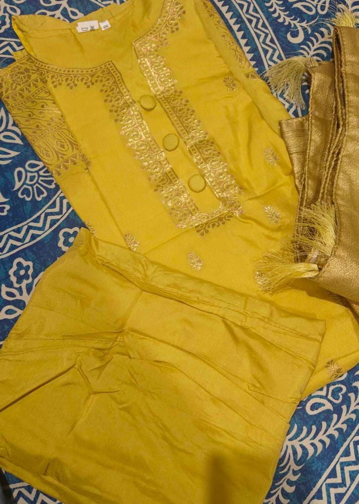 Full Kurti Pant And Duppata Set