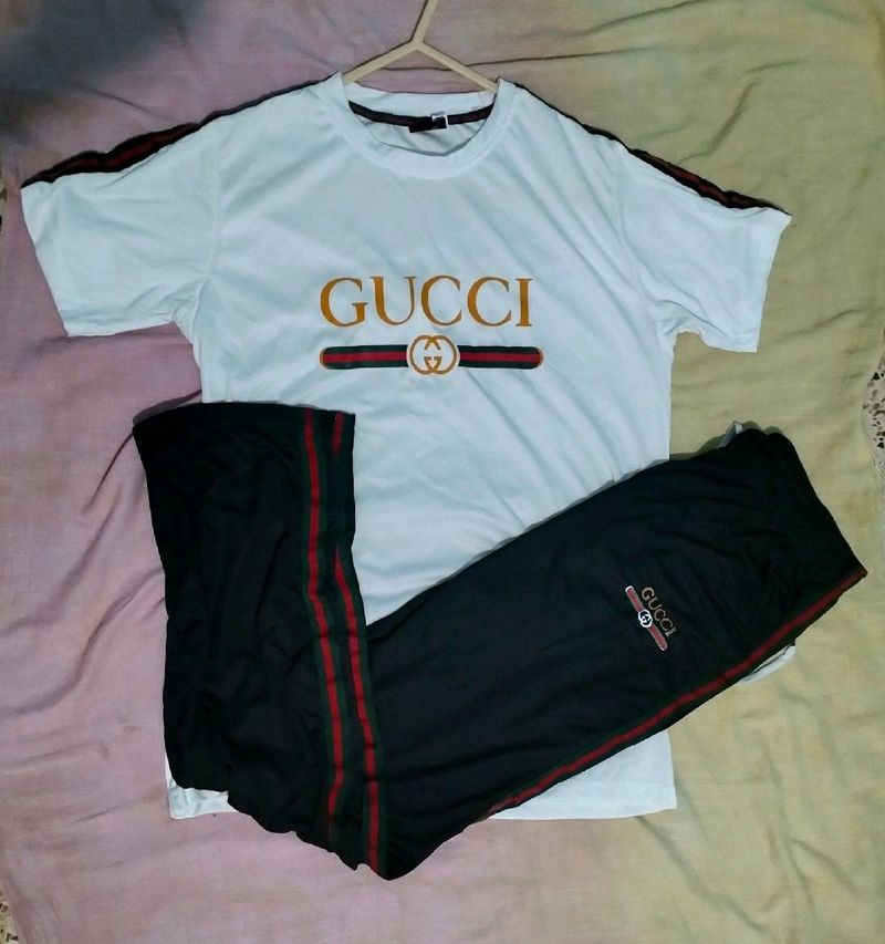 OFFER🎉 Gucci Tracksuit..😍 (COPY)
