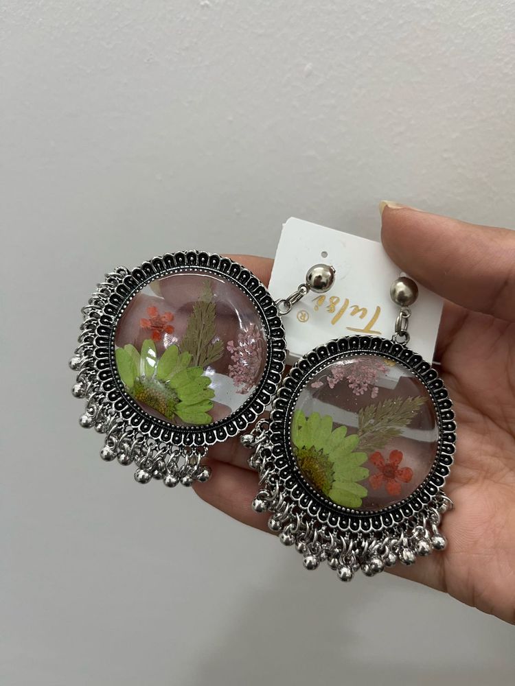 Real flowers handmade resin jhumkas🌸🌷