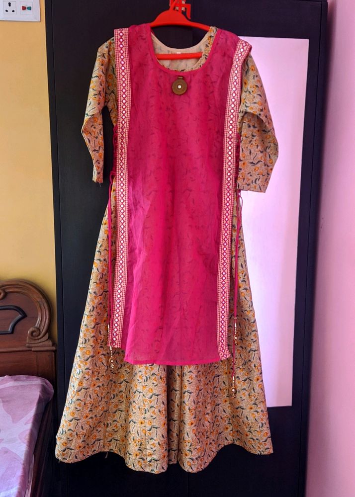 Brand New Anarkali Frock With Shrug. Not Even Used For Once