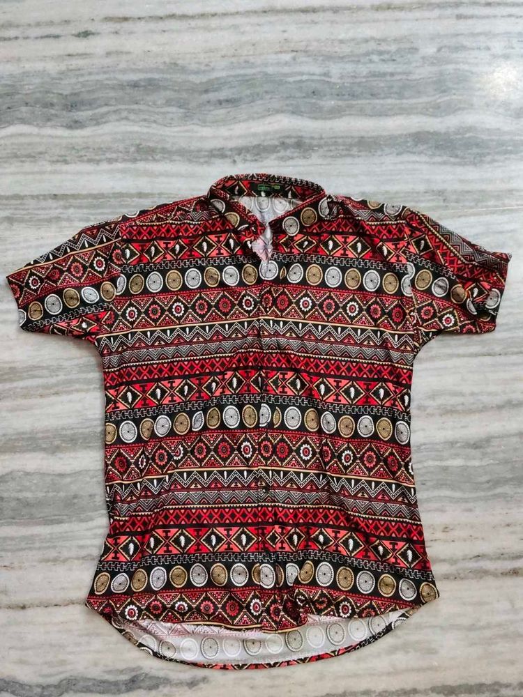 Patterned Short Sleeve Shirt