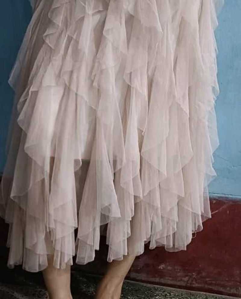 Elegant Ruffled Tulle Skirt