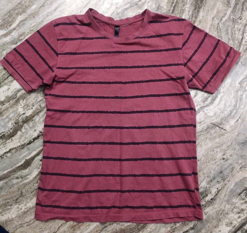 T- Shirt