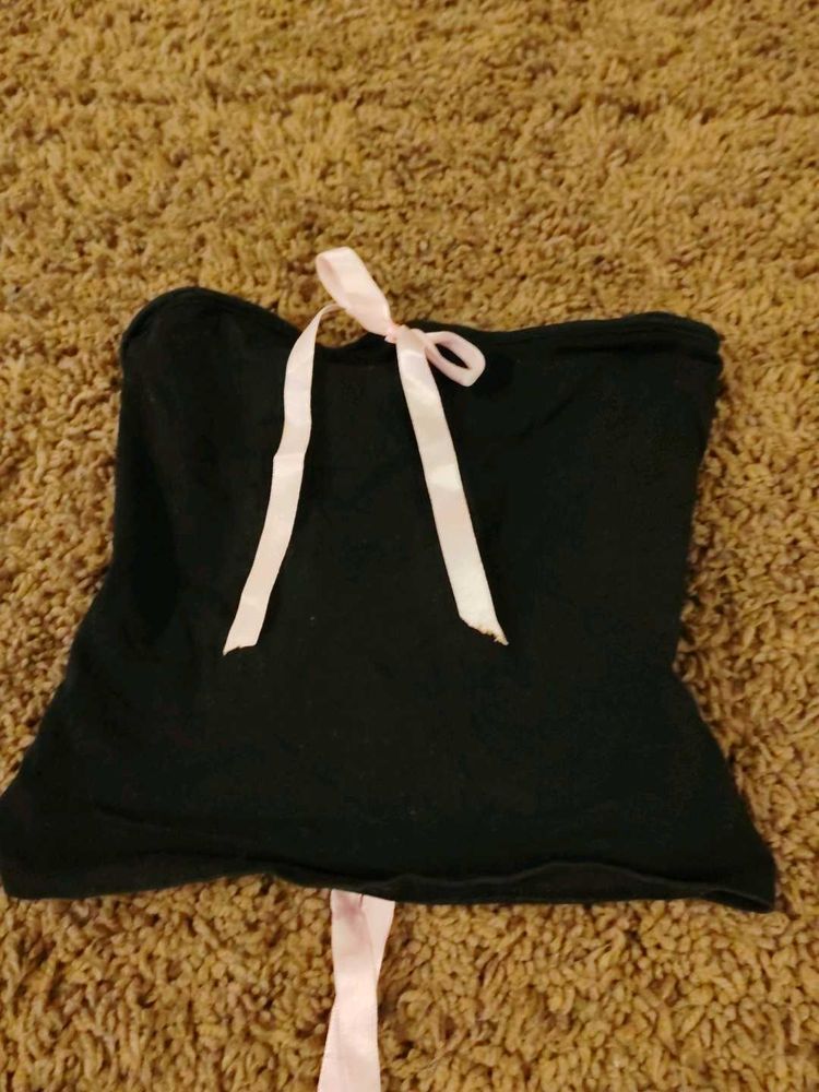 h&amp;m coquette tube top