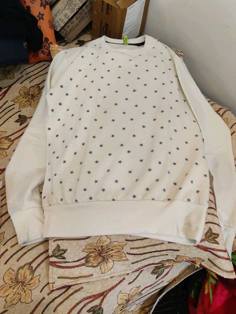 Star Print Pullover