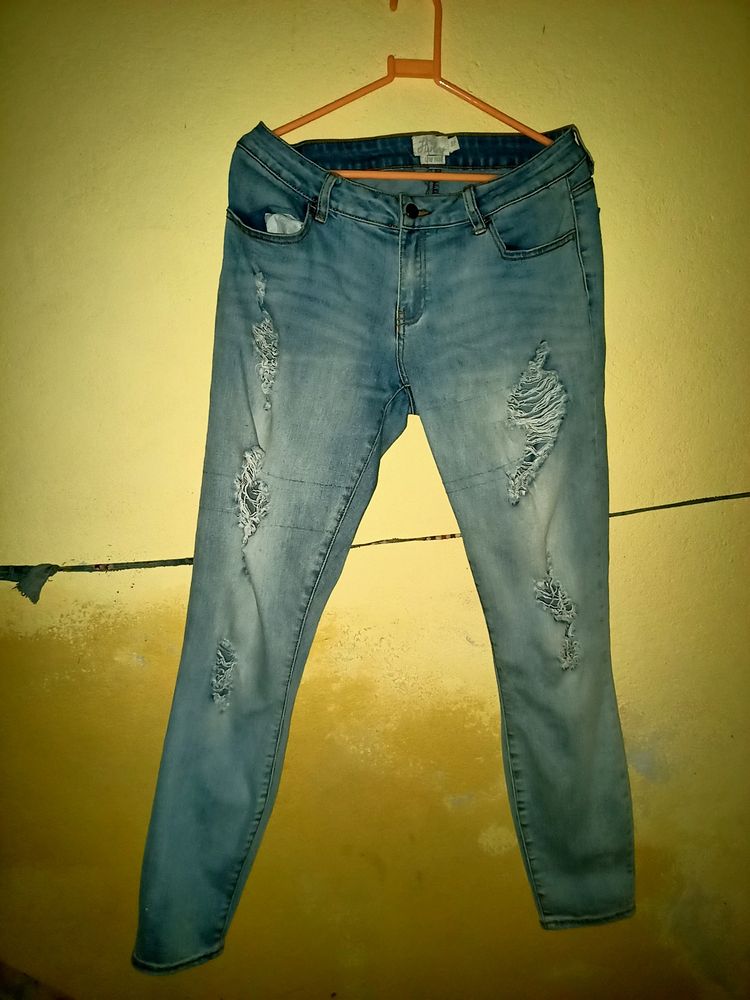 Tapped Fit Jeans