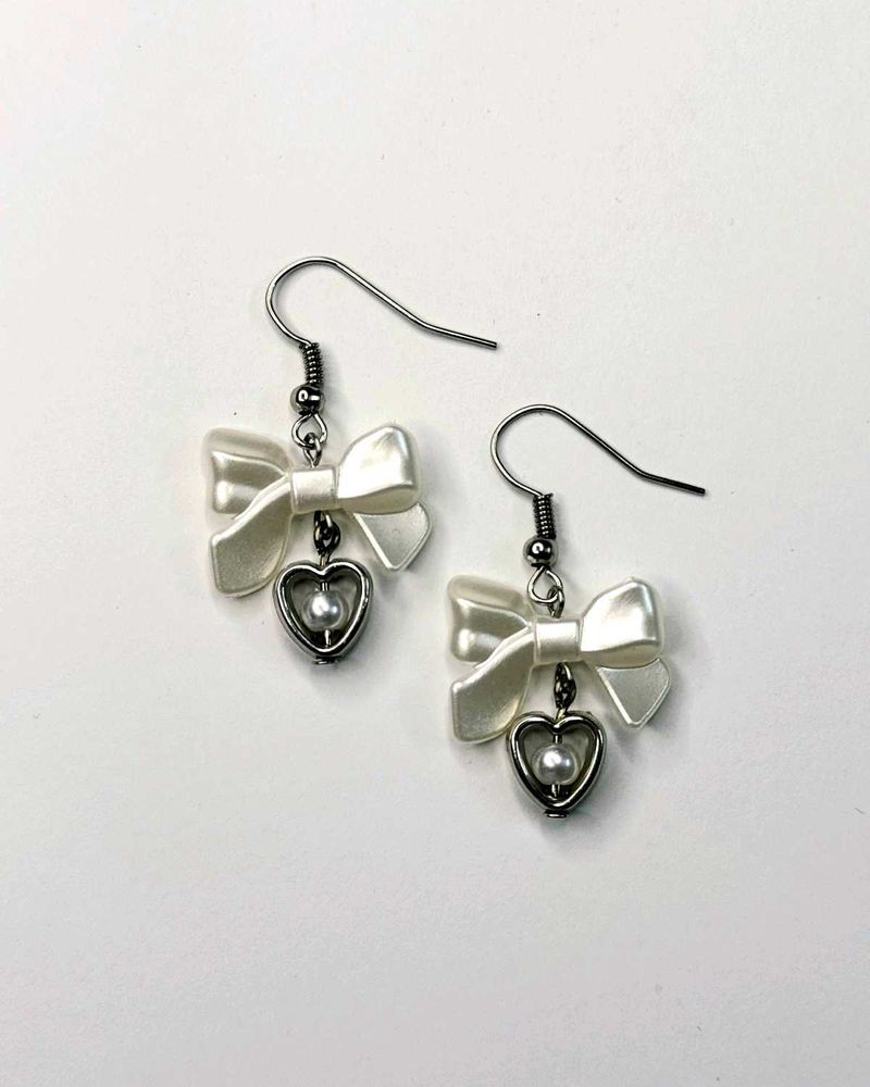 Handmade Beaded Pearl Bow Earrings with Heart