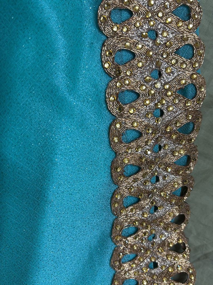 Net Saree With Golden Border