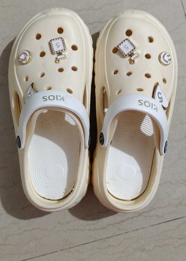 Crocks