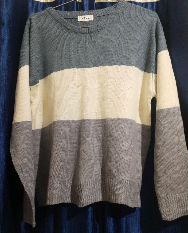 Oversize Winter Unisex Top Grey And White.Little