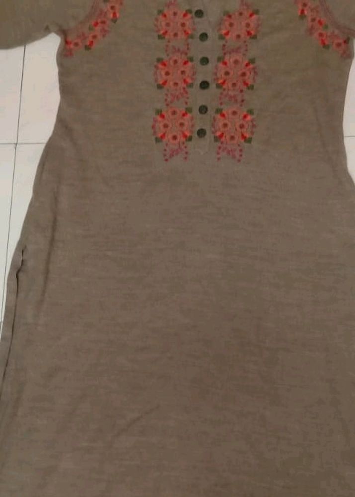 Woolen Full Length Kurta No Return