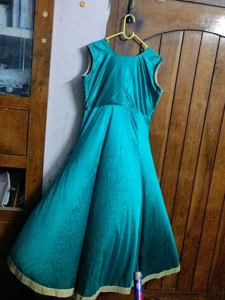 Full length Anarkali Top(Sleeveless)
