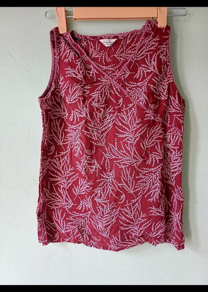 Sleeveless Top