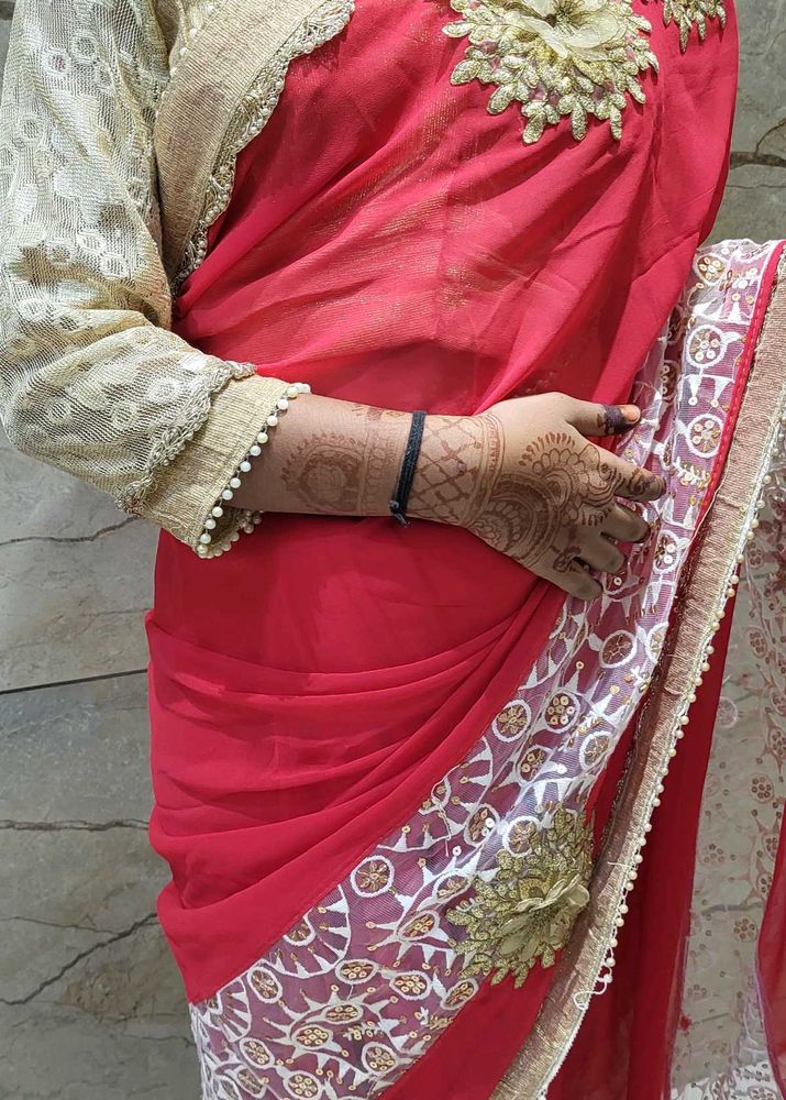 Elegant Red &amp; Golden Heavy Sari With Blouse❤️