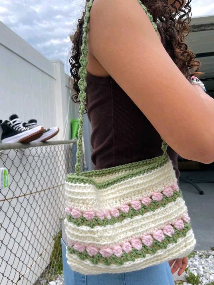 Crochet Shoulder Bag