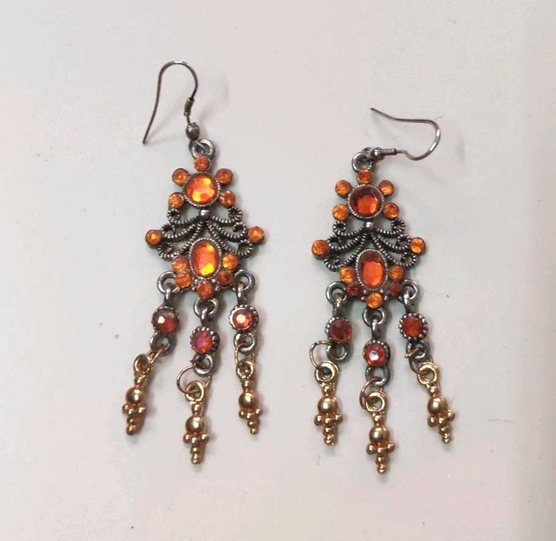 Beautiful Earrings Orange Stone