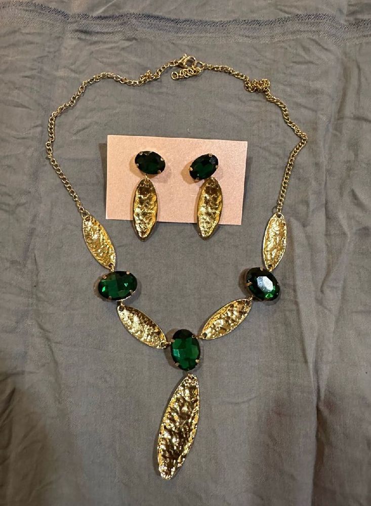 Emerald Green Jewelry Set
