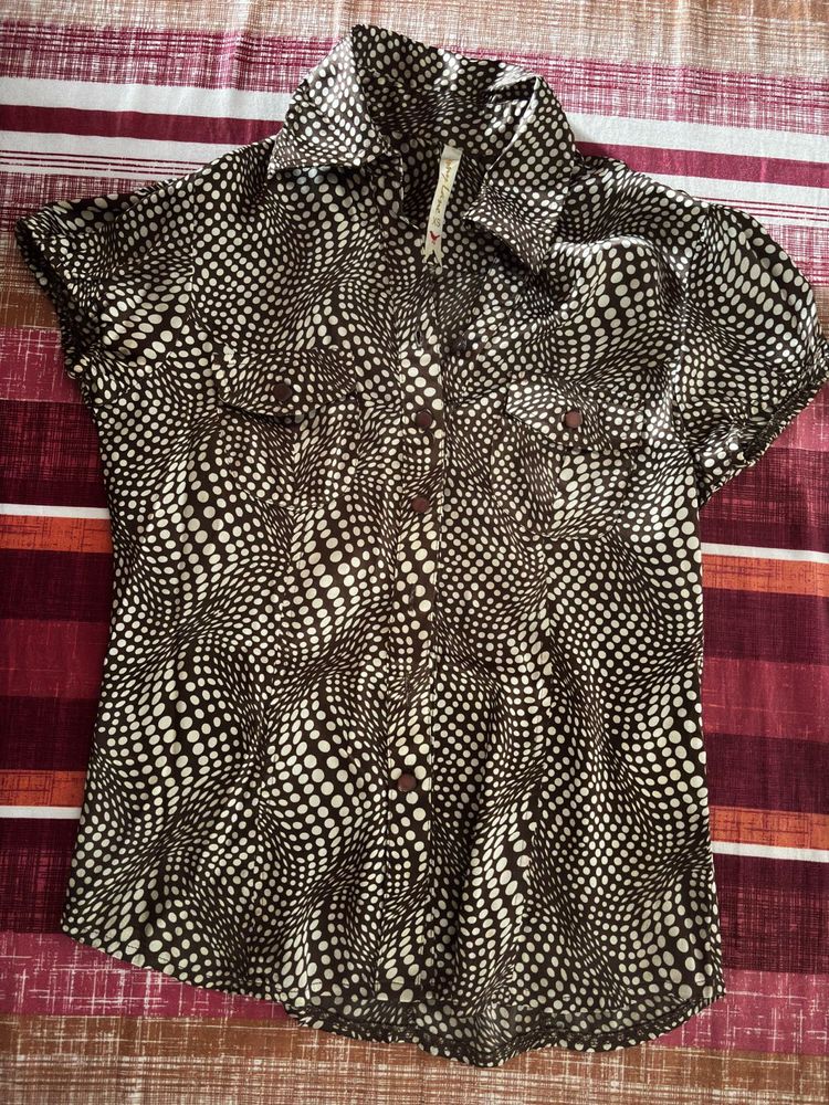 Very pretty and unique satin polka dotted shirt