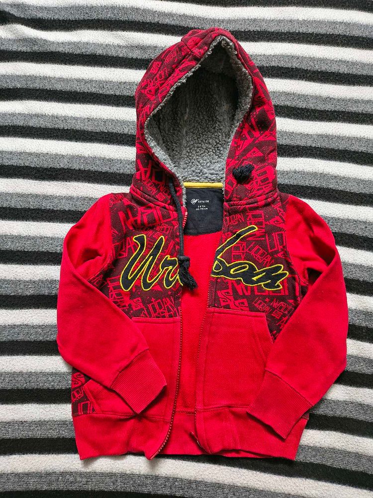 Boys Warm Hoodie for Winters 4 to 6 yrs old
