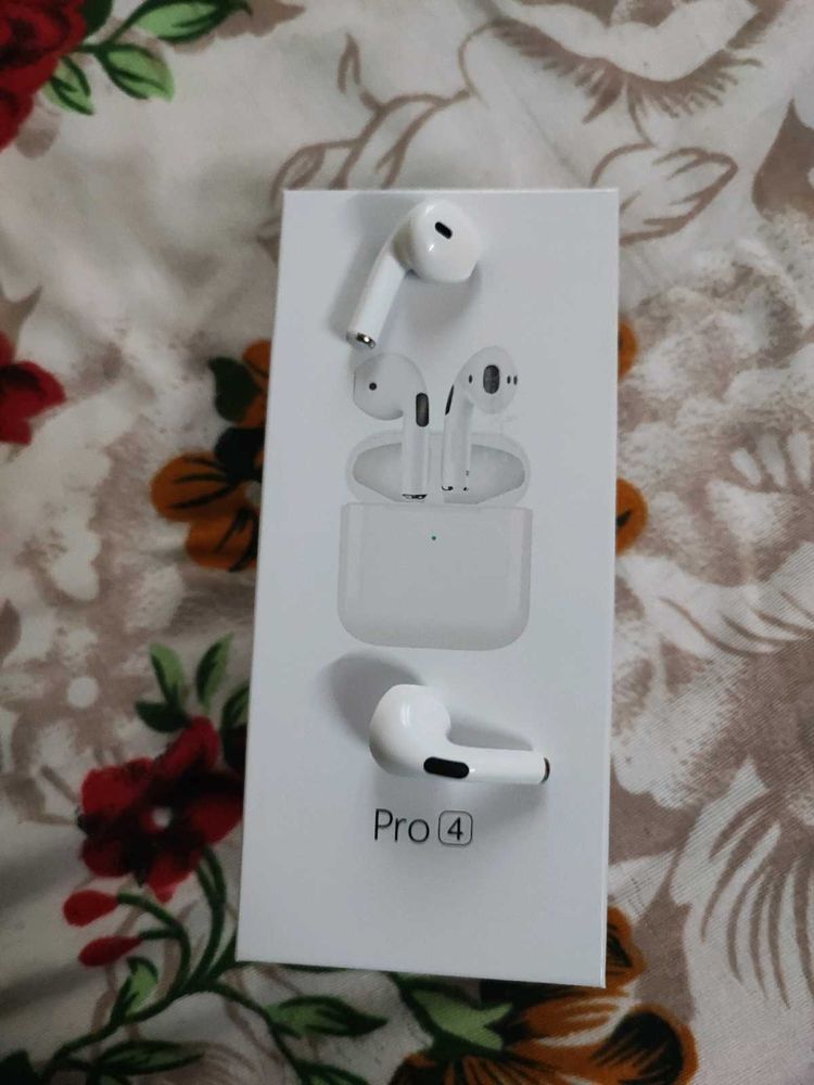 APPLE PRO 4 EARBUDS AIRPODS (COPY)