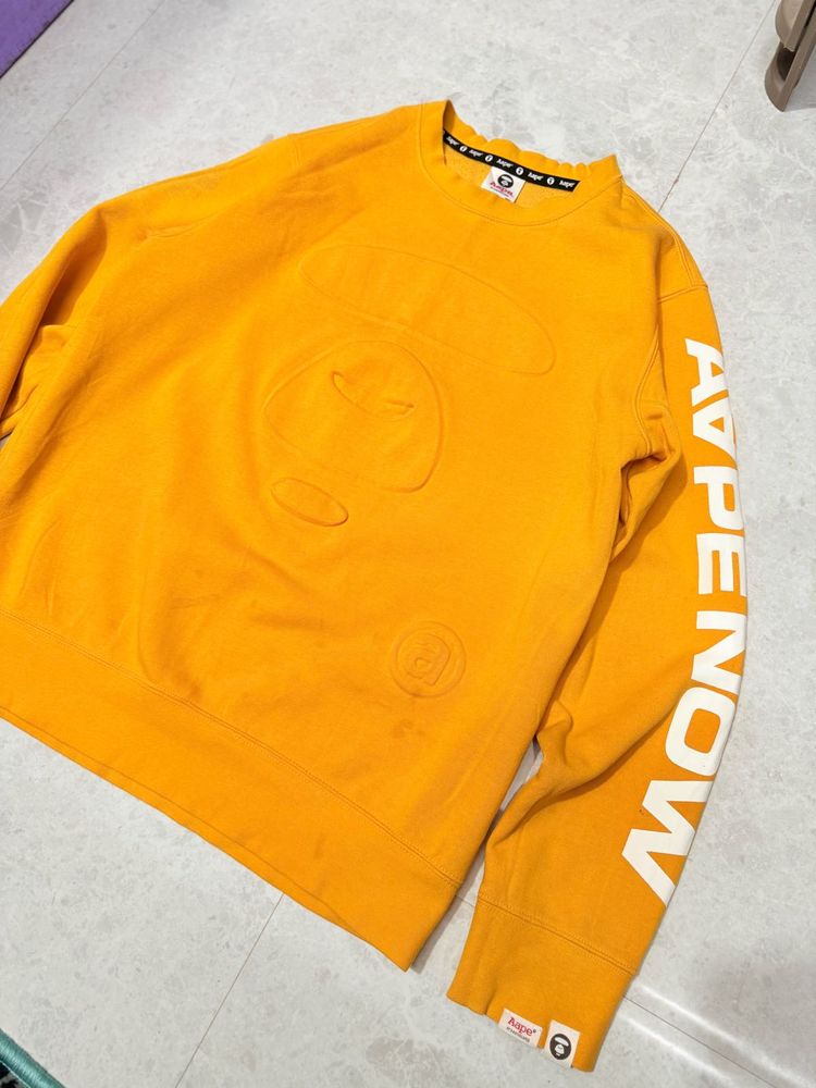 A Bathing Ape 🦍 Yellow Crewneck