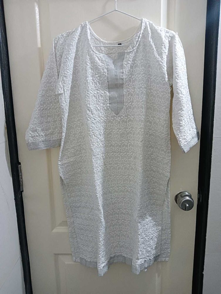 White Chikankaari Short Kurta