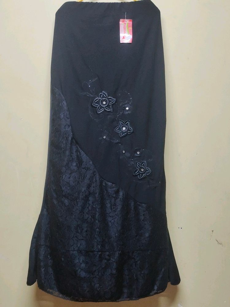 Long Beautiful Ladies Skirt