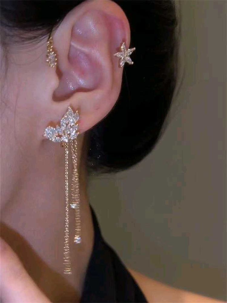 Celestial Ear Cuff ( Y2k )