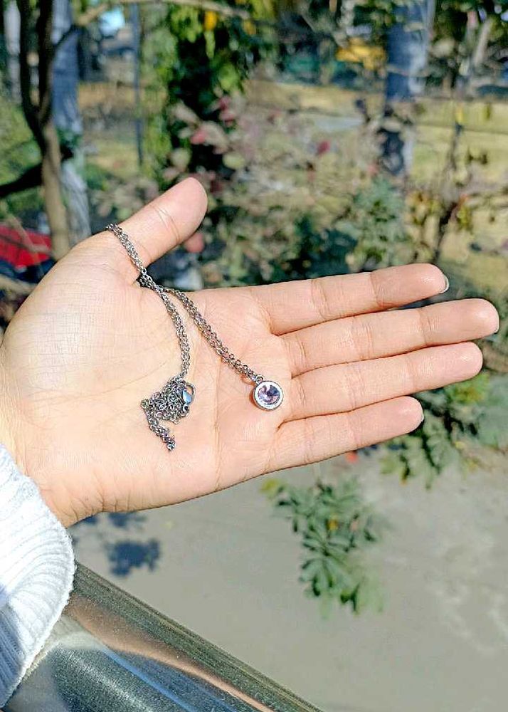 Elegant Silver Necklace