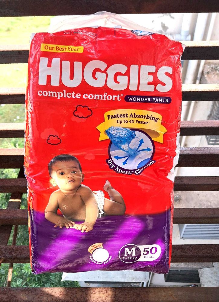 Huggies Baby Diapers M Size, 50 Count