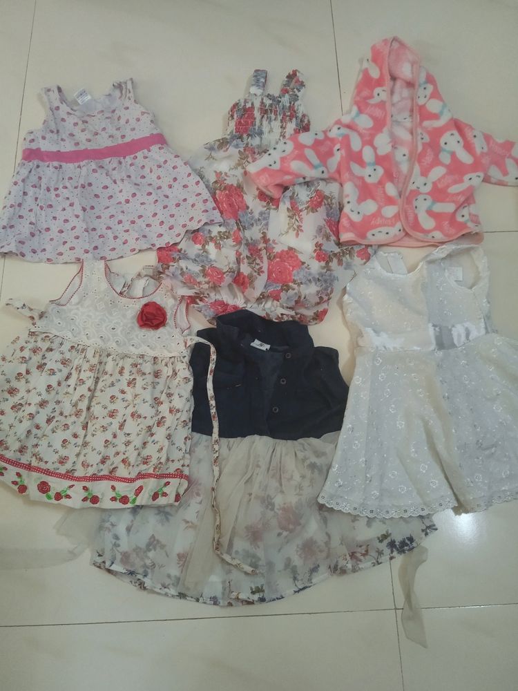 ILThis is my Baby Gir 6sets of dresss, cotton and
