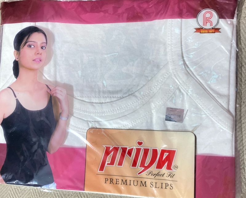Priya Premium Slips - Size 85cm