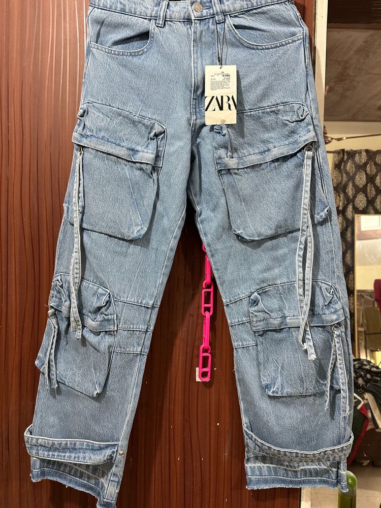 28,30 Waist