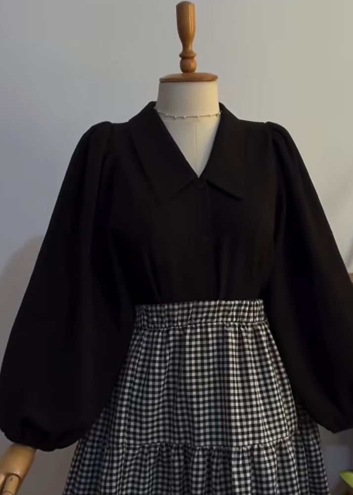 Black Outfit Skirt And Shirt✨