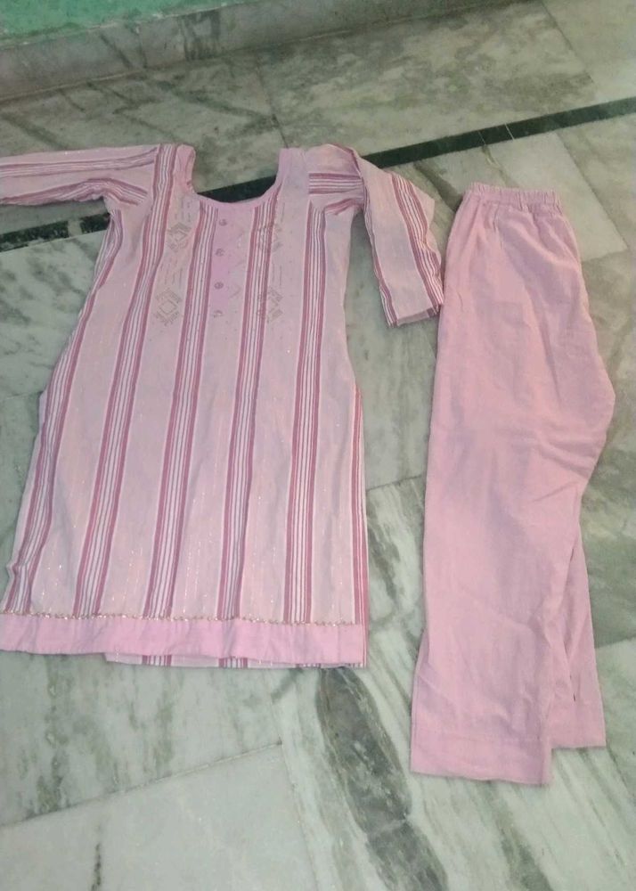 Set Of Two Suits