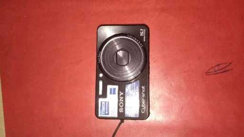 Sony camera Model DSC W570 Black colour