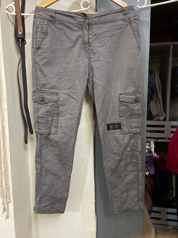 Cargo pants