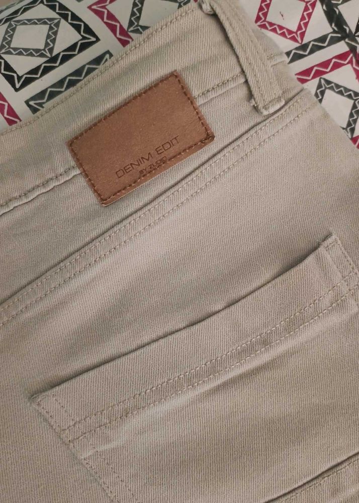 ORDER FOR 2 JEANS -200 Rs