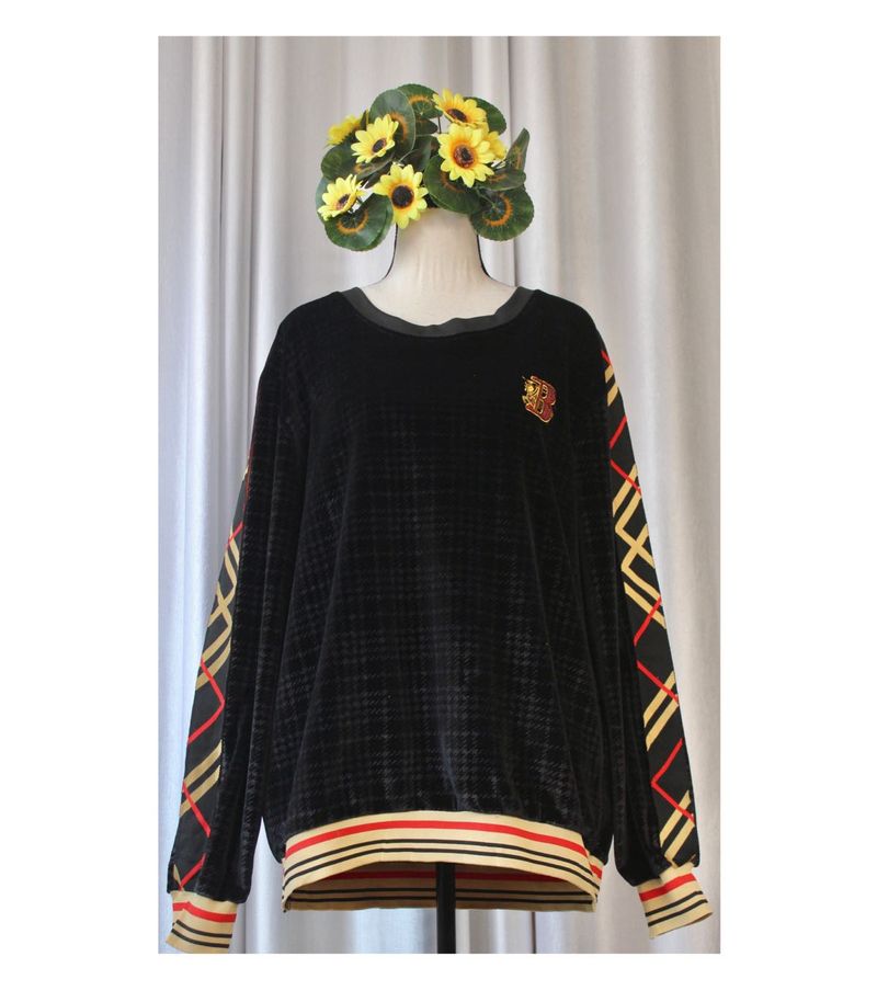 Korean Velvet Unisex Sweatshirt