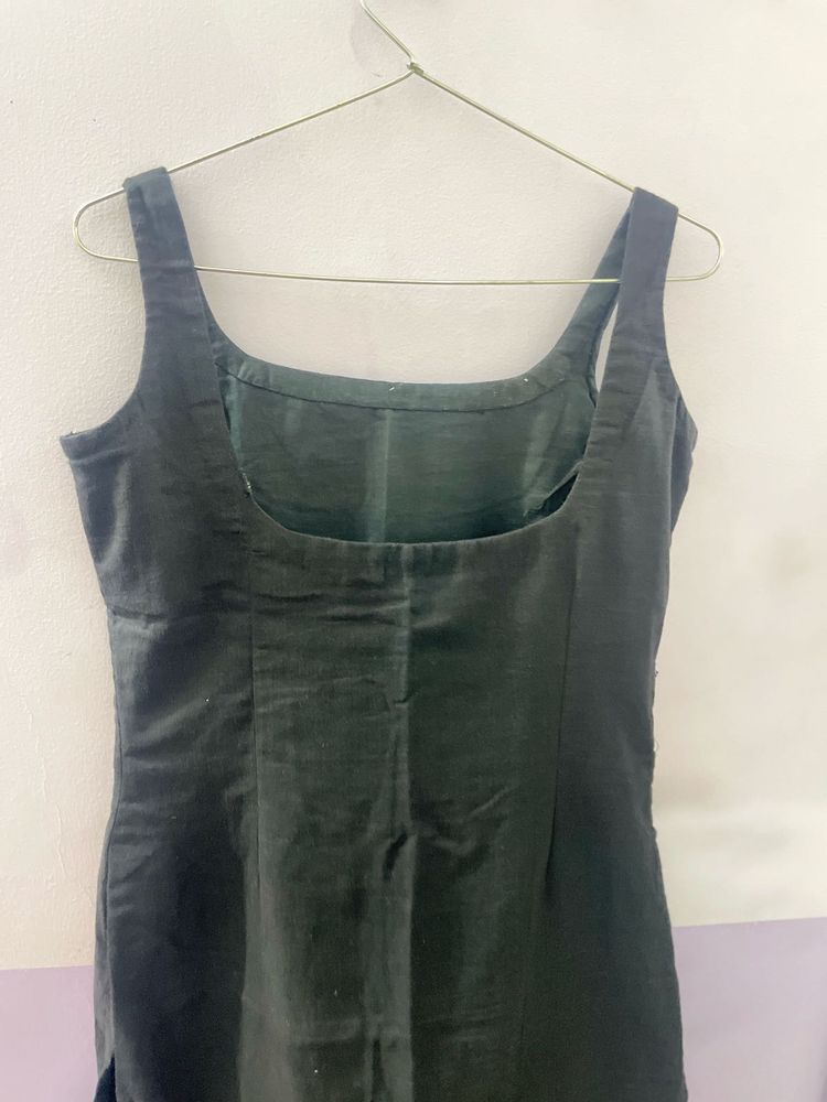 Stunning Black Kurta!