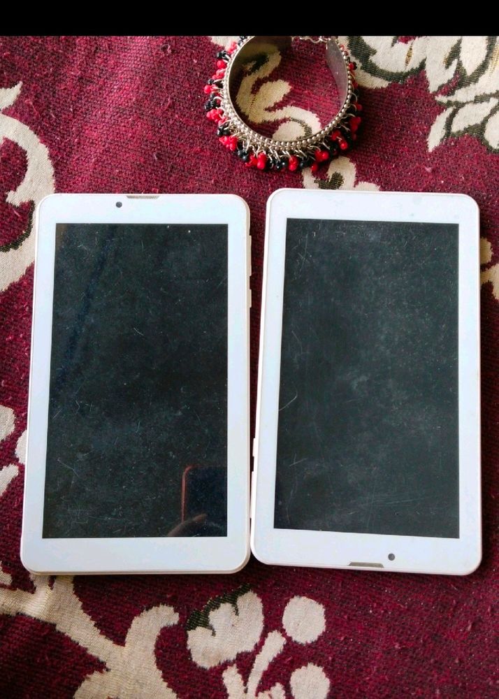 2 Tab , In Cash 1200/Rs .