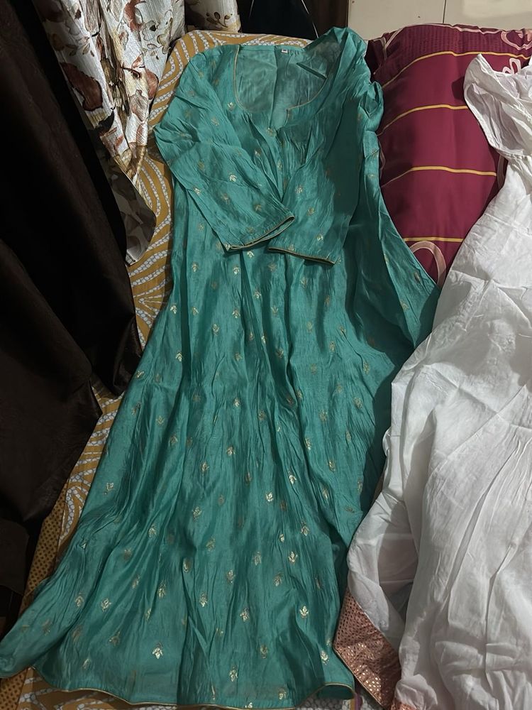 Elegant Green Kurta Set