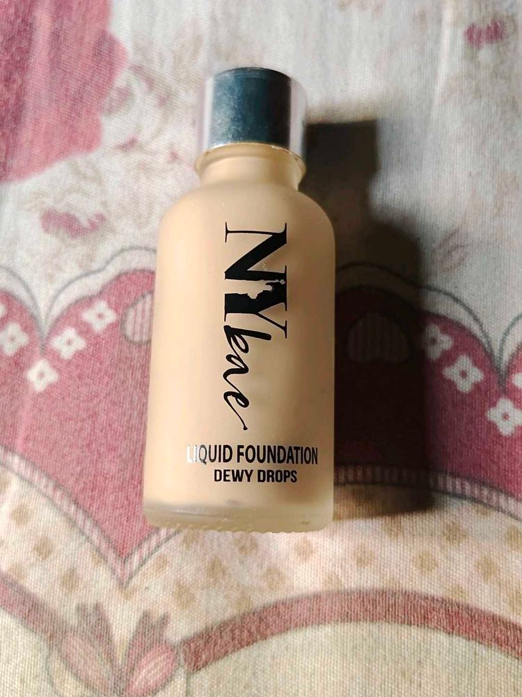 Nykaa Dewy Drops Foundation