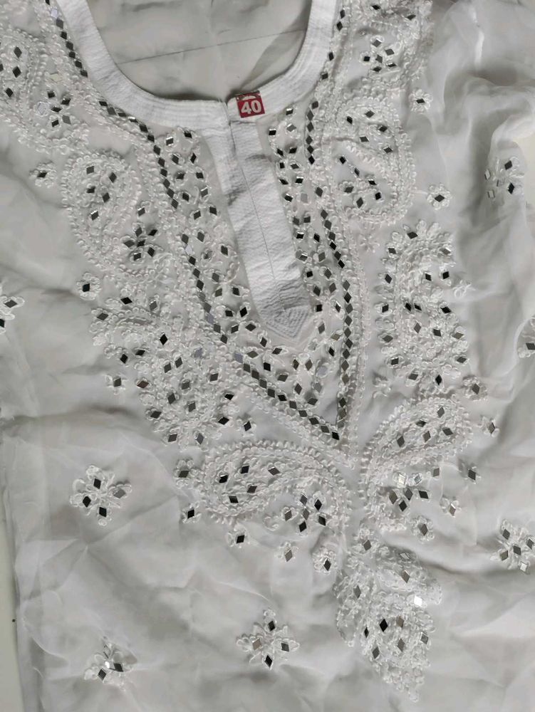 White Embroidered Kurta
