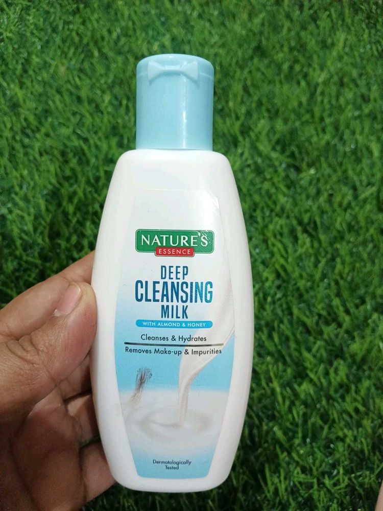 Nature&#39;s Essence Cleansing Milk