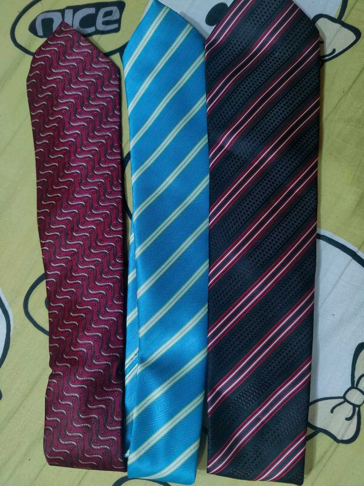 Set Of 3 Ties