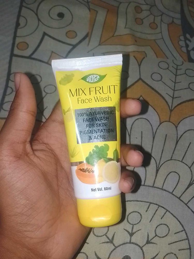 Mix Fruit Face Wash - Ayurvedic, Acne &amp; Pigmentati
