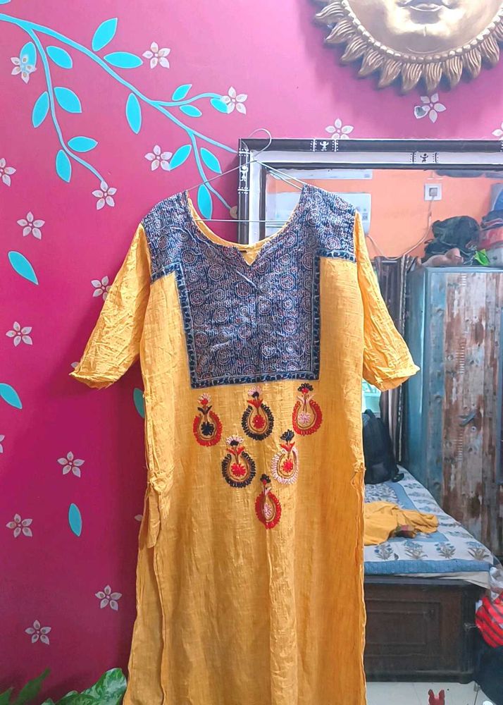 Hand-Stitched Kurta