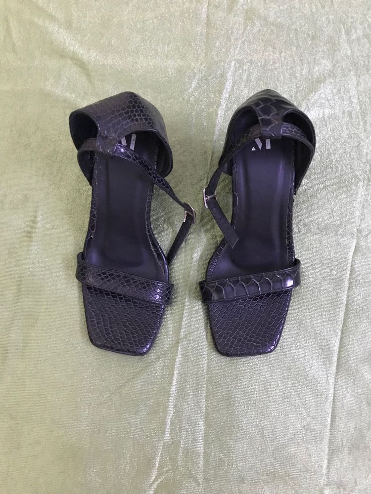 Croc Textured Heel 3.5 inches(UK-2)ind 35