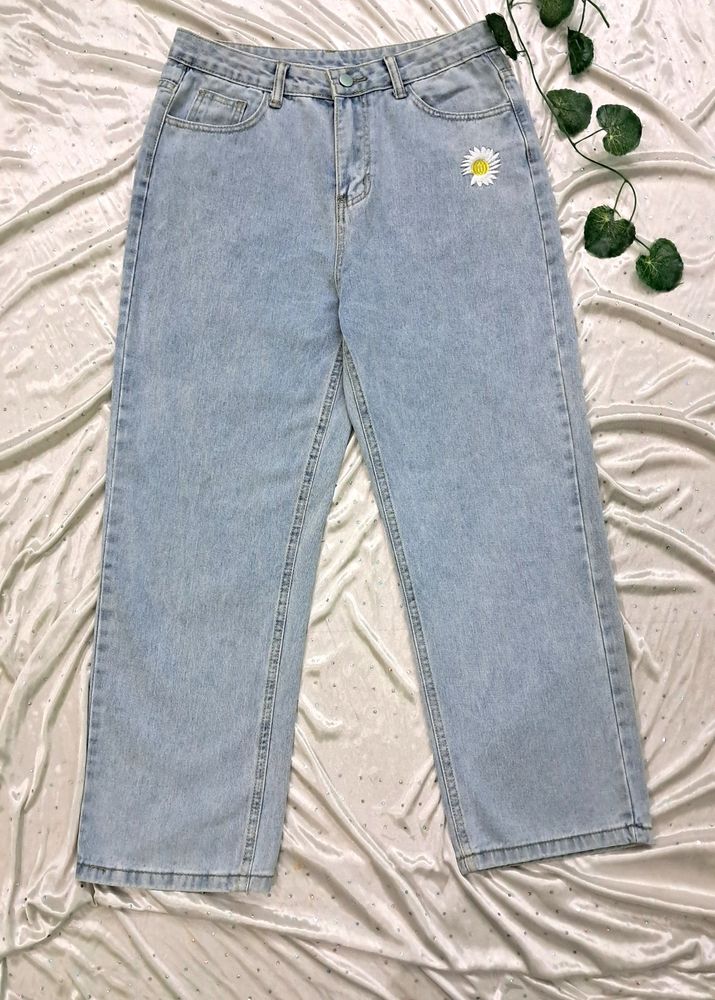 Urbanic Straight Leg Jeans (30-32)